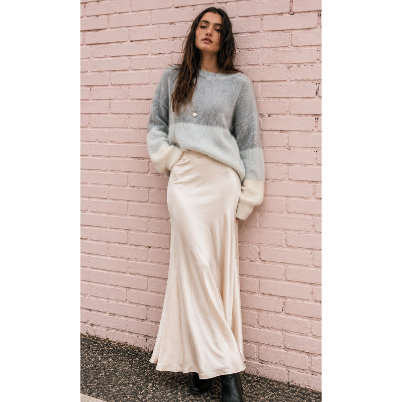 Grade & Gather Champagne Satin Mermaid Maxi Skirt Size Large NWT