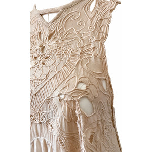 En Crème Ivory Embroidered Cutwork Swing Tunic Top
 Medium