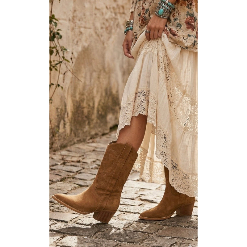 Oasis Society Sephira Camel Country Western Detailed Boots 8.5 NEW in Box